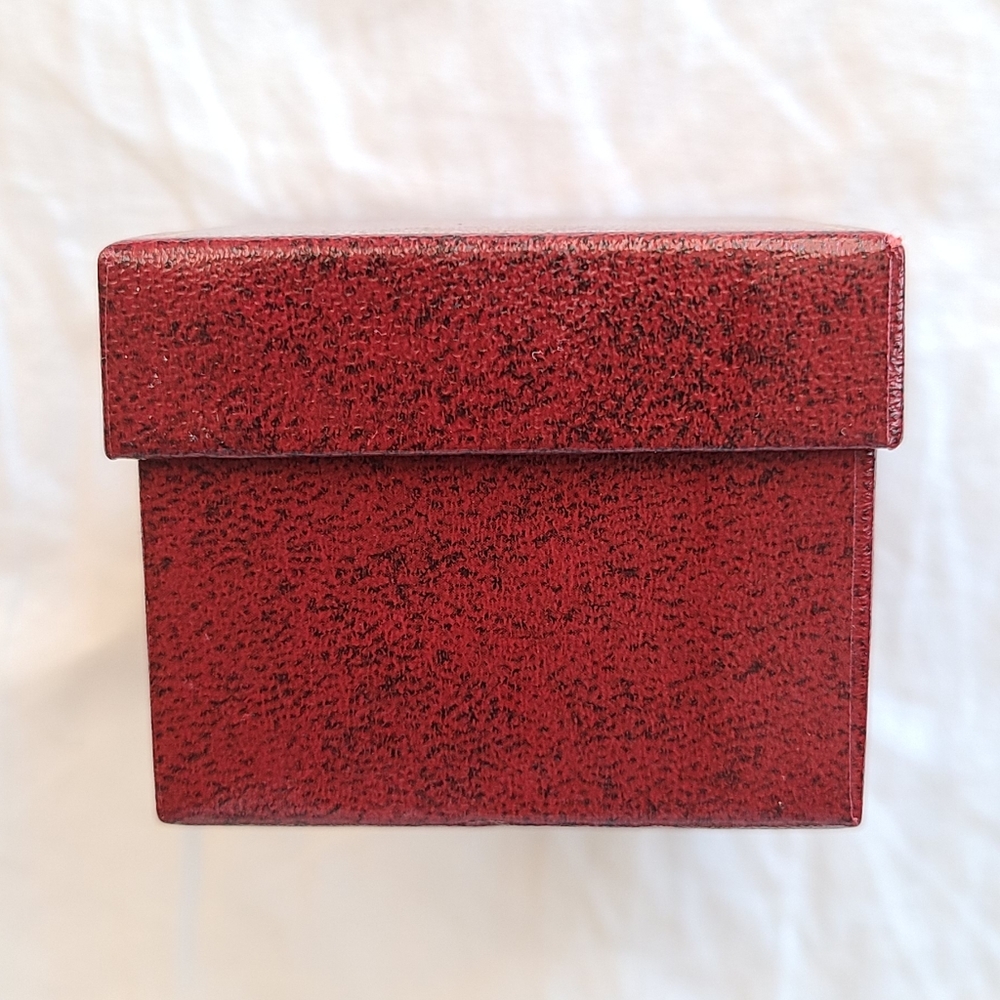 Ring Box - Picture 2 of 3